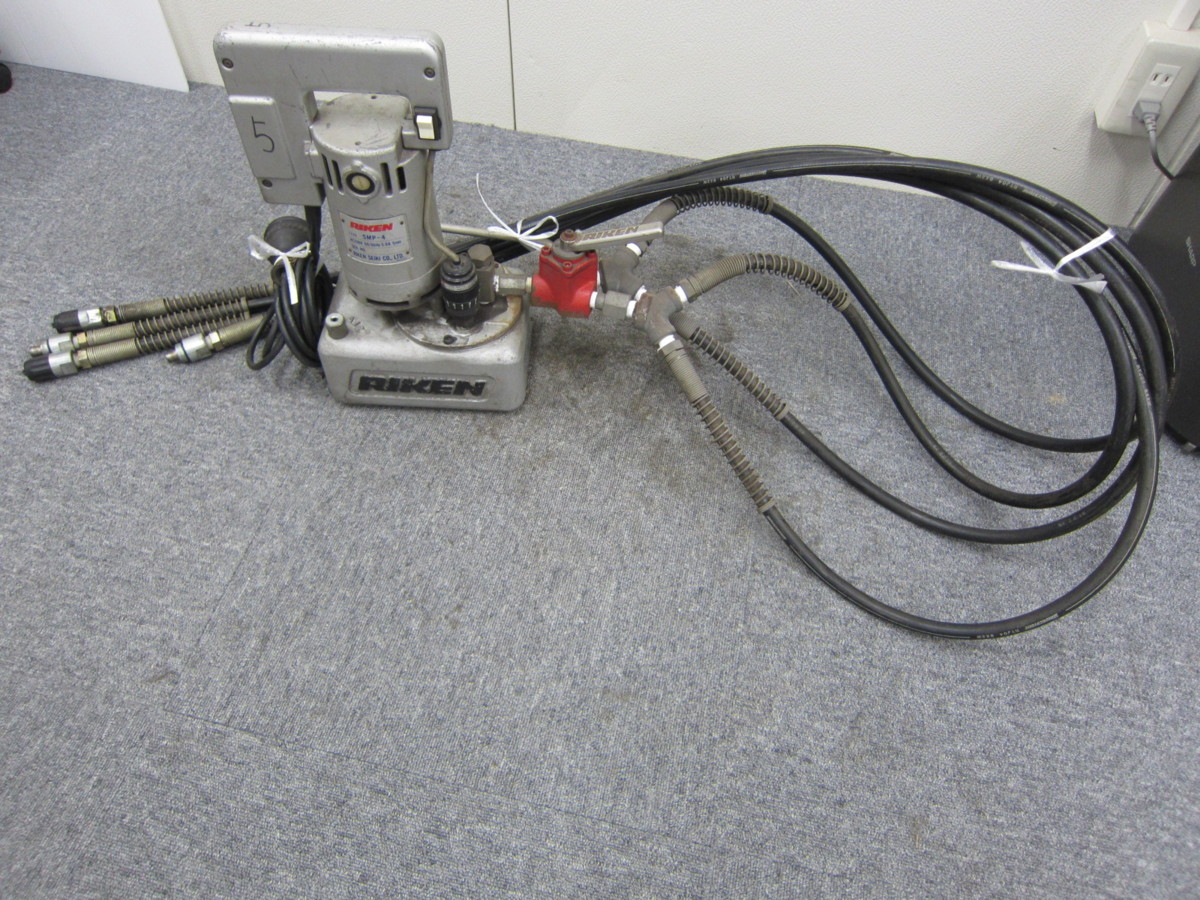 RIKEN 理研 SMP-4 小形 電動 油圧ポンプ 200V 油圧ホース４本付き 工具 