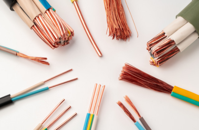 いろいろな太さの電線