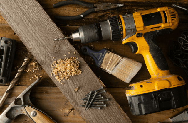 電動工具と木材